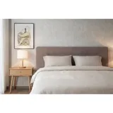 Nest sengesett i beige og hvite striper