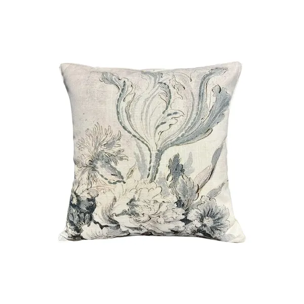 Penelope pute i offwhite bomull med print og broderi