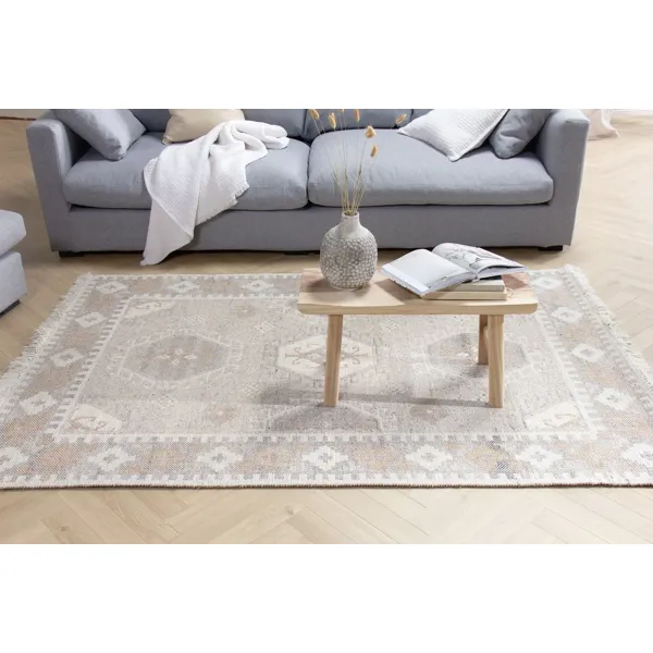 Rio gulvteppe i sand og flere farger, vevd jacquard