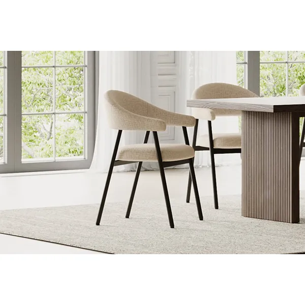 Walter spisestol i beige tekstil med stålben