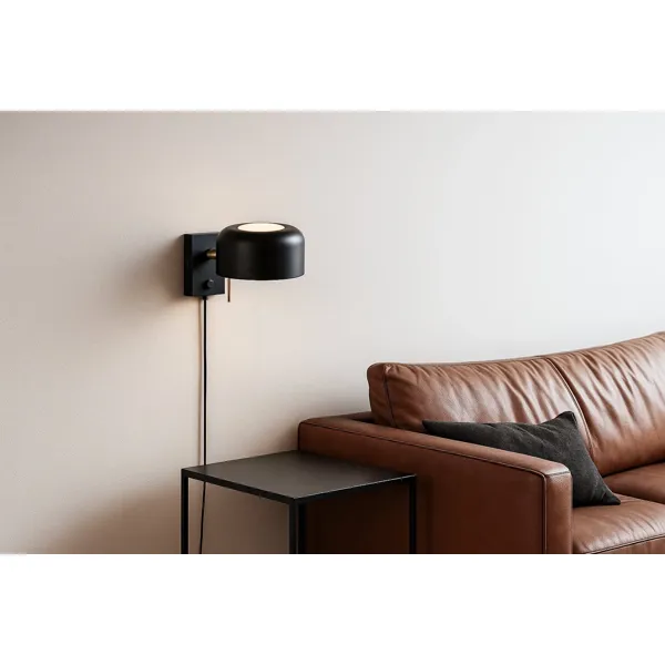 Zenith vegglampe med sort metallskjerm